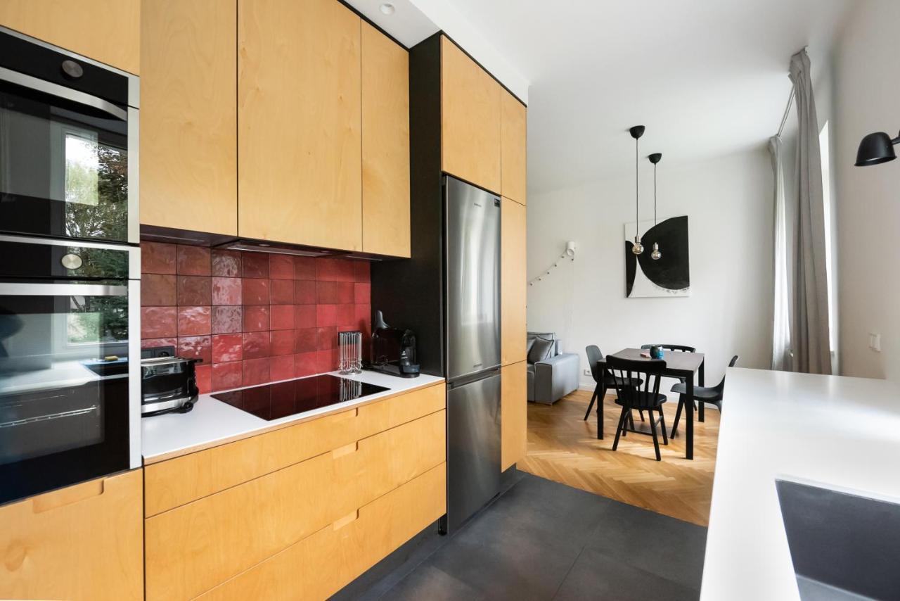 Plac Wilsona Comfy Apartment Varsovie Extérieur photo